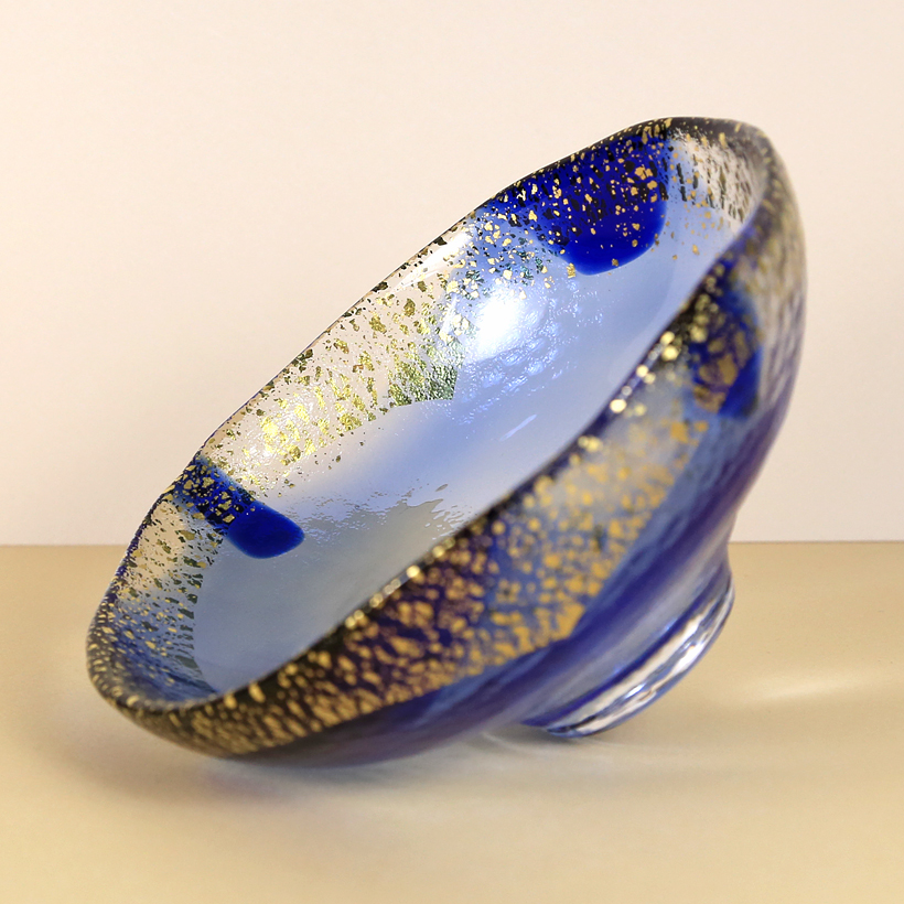 Blue Glass with Gold Leaf Matcha Bowl - Image 3