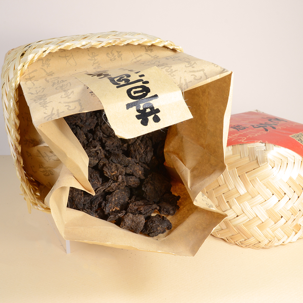 Bu Lang Mountain Shou (fermented) Pu-erh Nuggets - Image 5