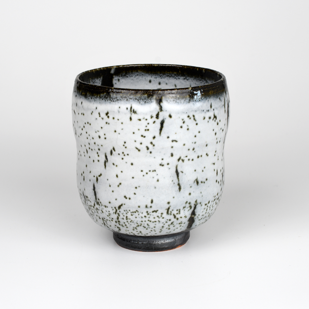 Cherry Blossoms on Tree Bark Teacup - Image 3