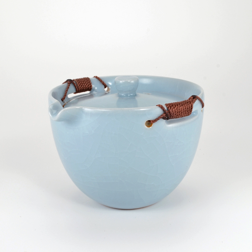 Blue Celadon Gaiwan Travel Tea Set - Image 4