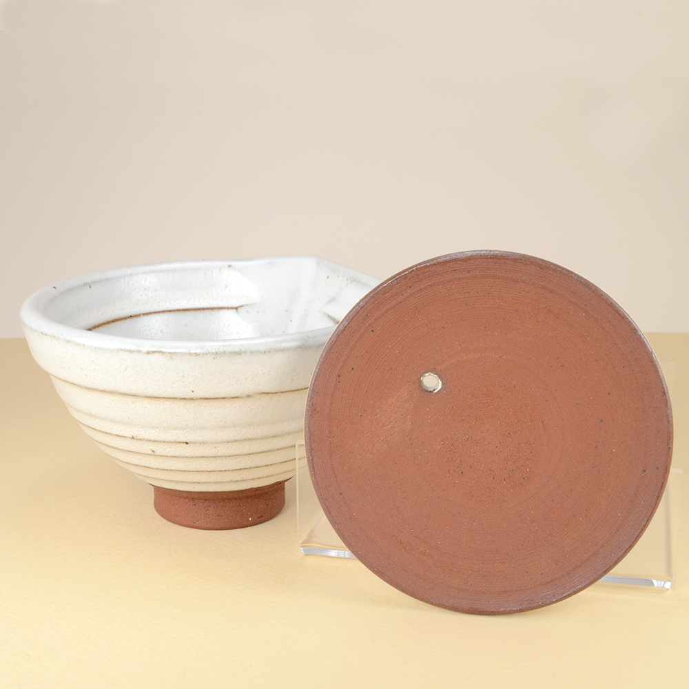 White Gaiwan with Spout - Image 4