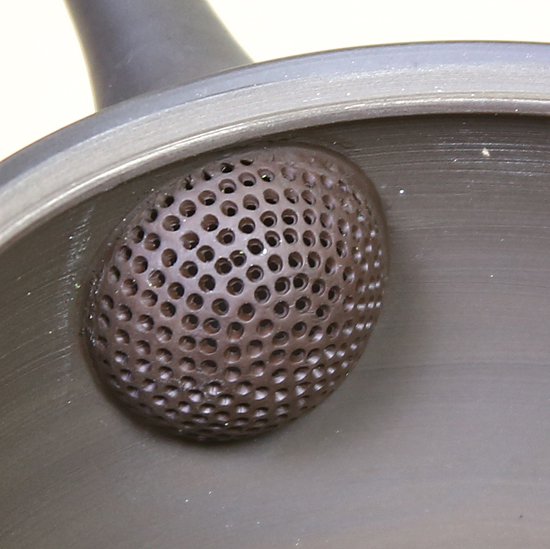 Tokoname Low & Wide Red & Black Teapot - Spots - Image 5