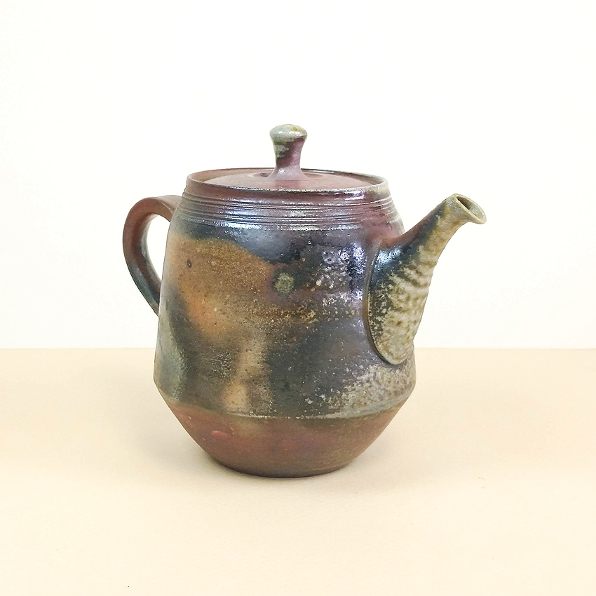 Tokoname C- Handle Beanpot Shaped Teapot #2 - Image 5